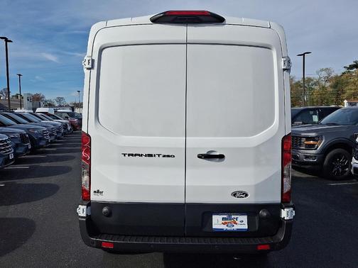 2026 Ford Transit-250 