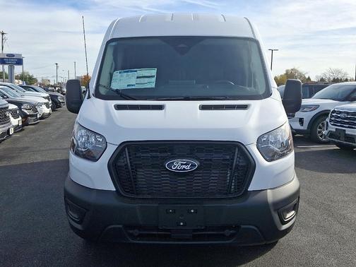 2026 Ford Transit-250 