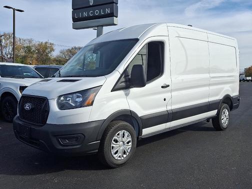 2026 Ford Transit-250 