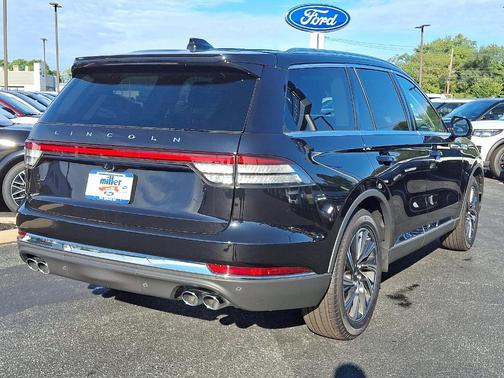 2025 Lincoln Aviator Premiere