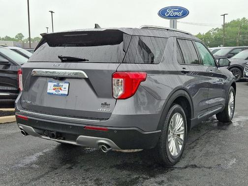 2022 Ford Explorer Limited