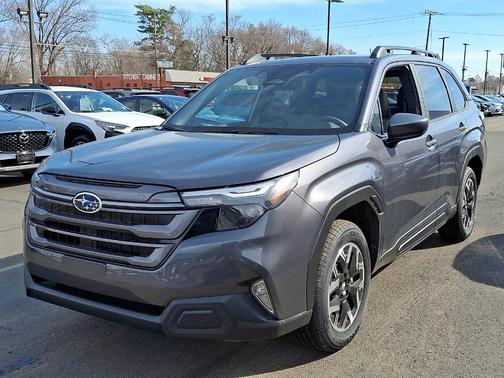 Magnetite Gray Metallic 2026 Subaru Forester Premium