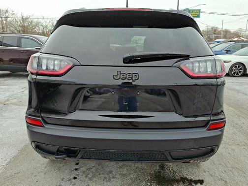 2022 Jeep Cherokee X