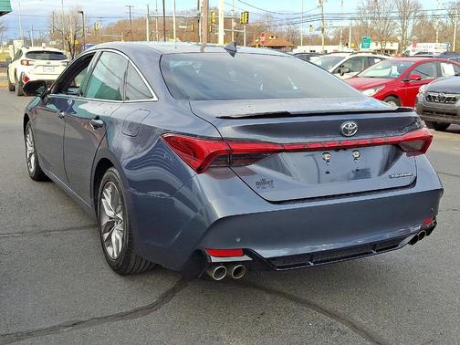 2020 Toyota Avalon Touring