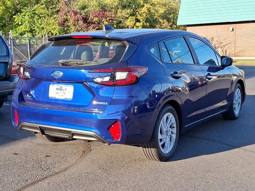 2025 Subaru Impreza Base