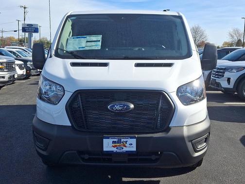 2025 Ford Transit-250 