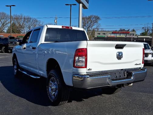 Bright White Clearcoat 2024 RAM 2500 Tradesman