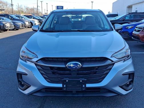 2023 Subaru Legacy 