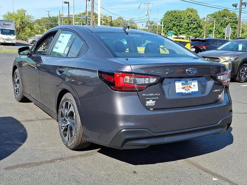 2025 Subaru Legacy Premium