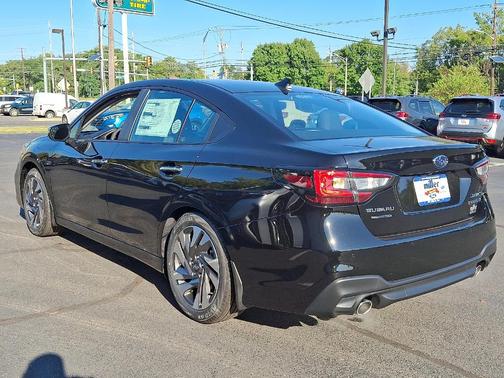 2025 Subaru Legacy Touring XT