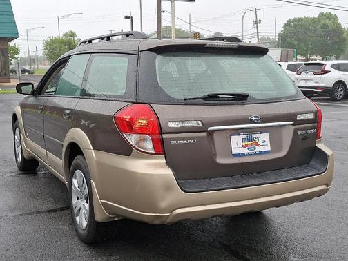 2008 Subaru Outback Base (A4)