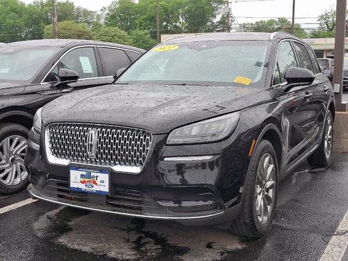 2022 Lincoln Corsair Standard