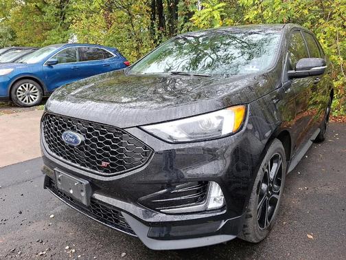 2019 Ford Edge ST