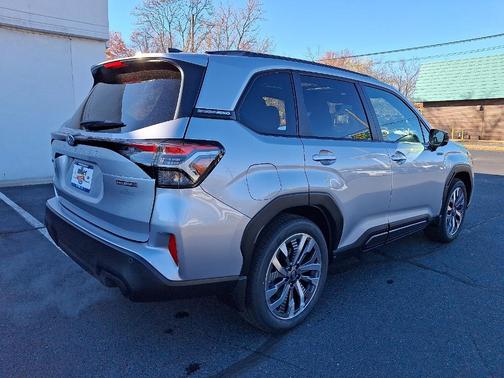 2025 Subaru Forester Hybrid Touring