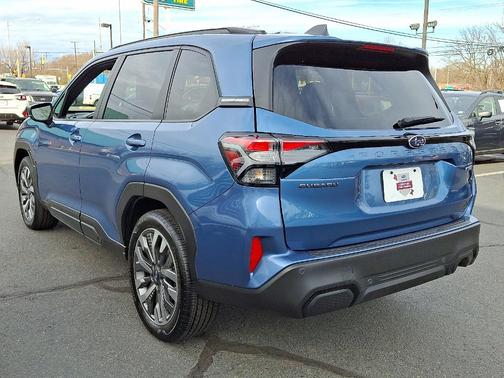 2025 Subaru Forester 2.5i Touring