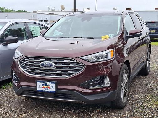 2020 Ford Edge Titanium