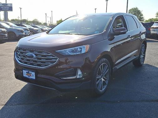2020 Ford Edge Titanium