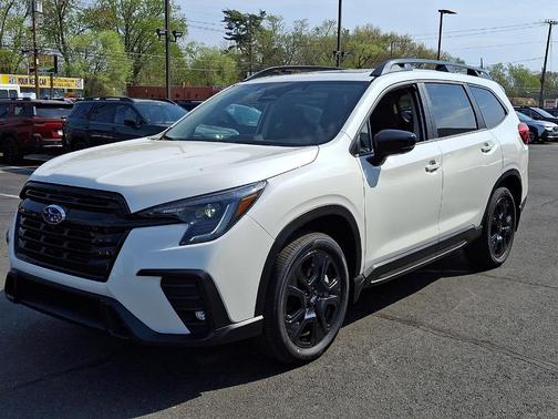 Crystal White Pearl 2026 Subaru Ascent Onyx Edition Touring