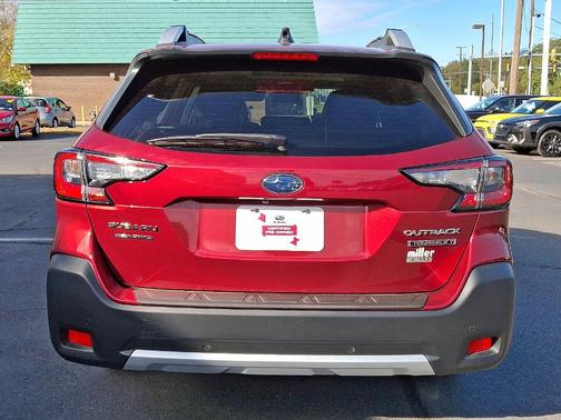 2025 Subaru Outback Touring XT