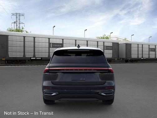 Black Metallic 2026 Lincoln Nautilus Premiere