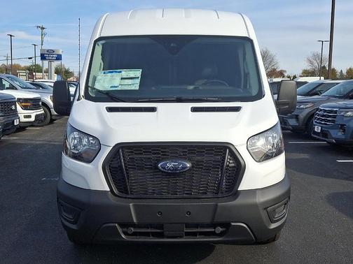2025 Ford Transit-250 148 WB Medium Roof Cargo