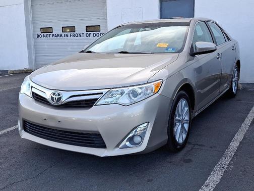 2014 Toyota Camry XLE