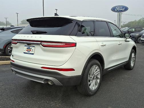 2025 Lincoln Corsair Premiere