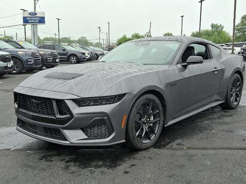 2025 Ford Mustang GT Premium