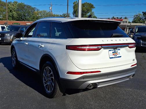 2022 Lincoln Corsair Standard