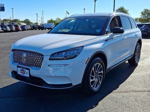 2022 Lincoln Corsair Standard