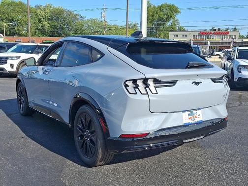 2025 Ford Mustang Mach-E Premium