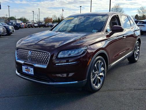 2022 Lincoln Nautilus Reserve