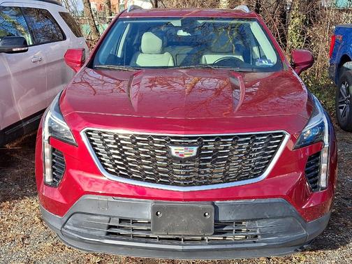 2019 Cadillac XT4 Luxury