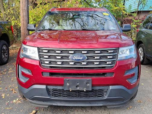 2017 Ford Explorer Base