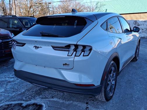 2023 Ford Mustang Mach-E Select