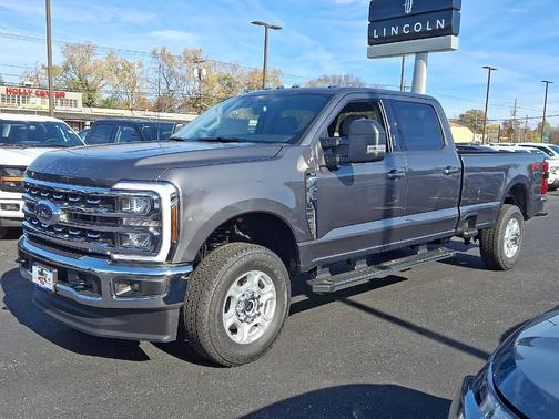 2026 Ford F-350 XLT