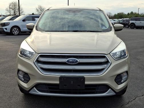 White Gold Metallic 2017 Ford Escape SE