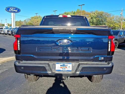 2023 Ford F-150 Lightning XLT