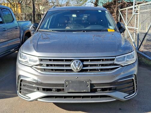 2024 Volkswagen Tiguan 2.0T SEL R-Line