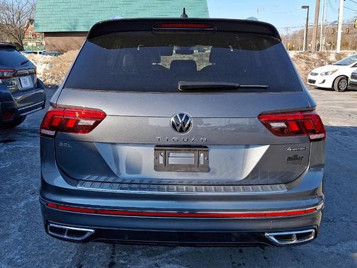 2024 Volkswagen Tiguan 2.0T SEL R-Line