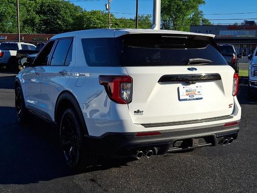 Star White Metallic Tri-Coat 2021 Ford Explorer ST