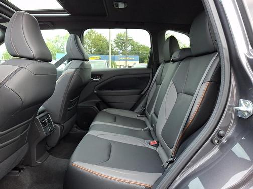 Magnetite Gray Metallic 2026 Subaru Forester Sport