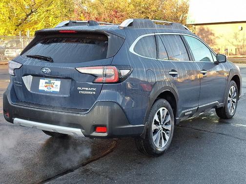 2025 Subaru Outback Touring XT