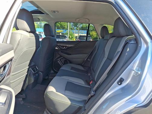 2025 Subaru Outback Onyx Edition XT