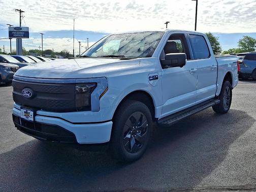 2025 Ford F-150 Lightning Flash