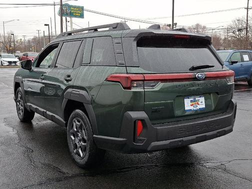 Deep Emerald Green 2026 Subaru Outback Premium