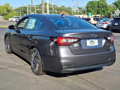 2025 Subaru Legacy 