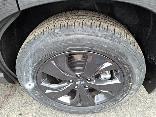 2026 Subaru Ascent Premium