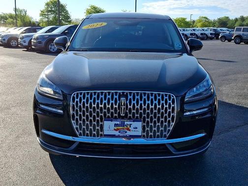 Infinite Black Metallic 2024 Lincoln Corsair Premiere