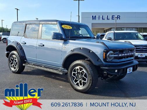 2024 Ford Bronco Outer Banks
